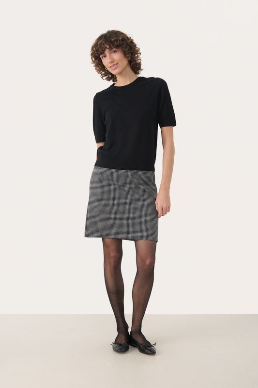 Natanya Pullover Black 