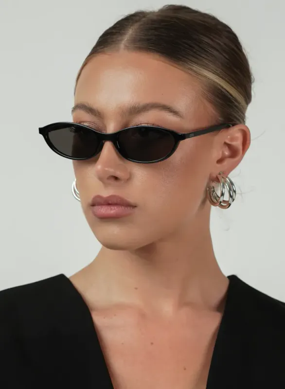 Hazel Black/Smoke 
