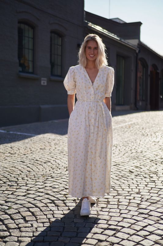 Wiley Linen Dress Wildflower Multi - Vakre Vene