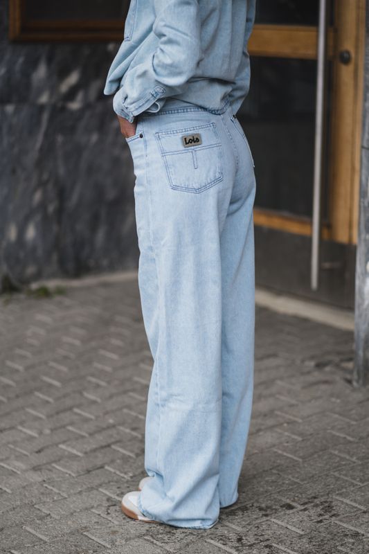 Skater Loose Mauroi Bright Snow Bleached