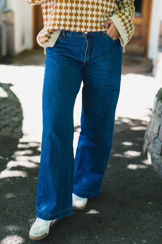 Rylan Elena Pants Mid Blue Wash 