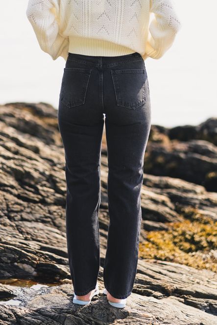 Hovedbilde W Regular Jeans Black Washed