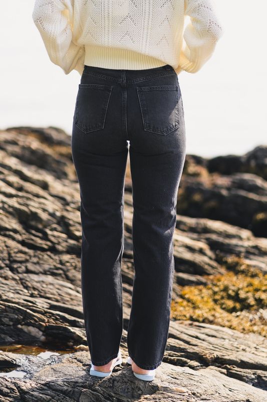 W Regular Jeans Black Washed