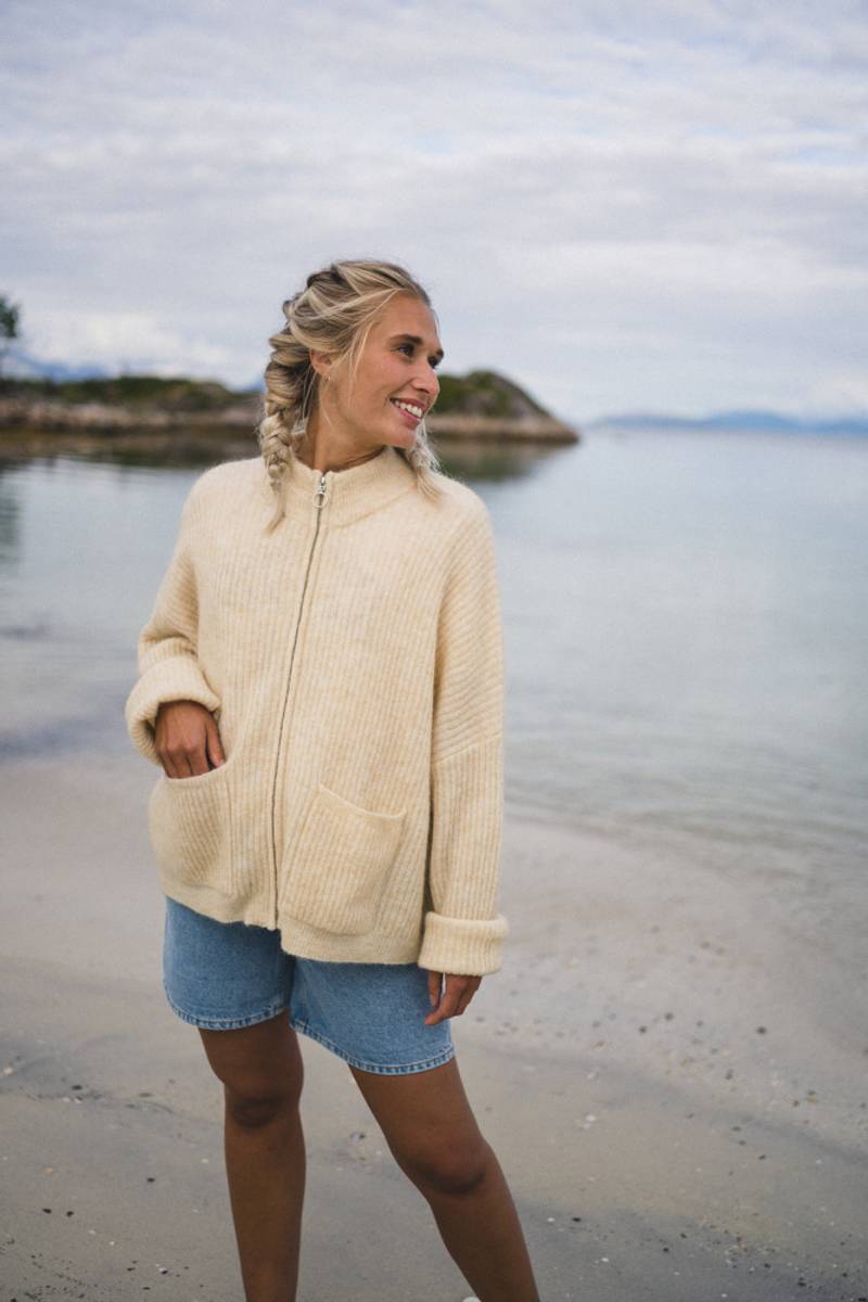 holzweiler penguin knit cardigan