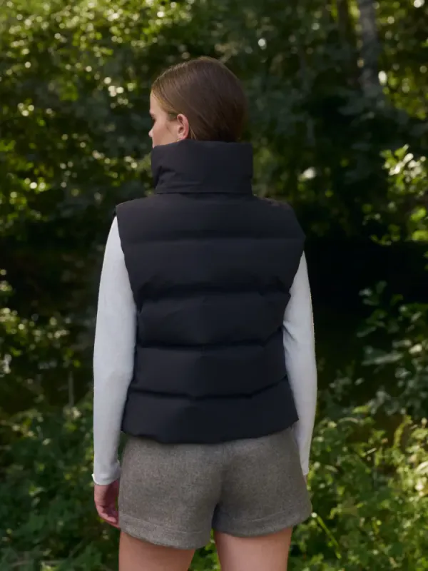 W. Aurora Puffer Vest Cocoa Bean 