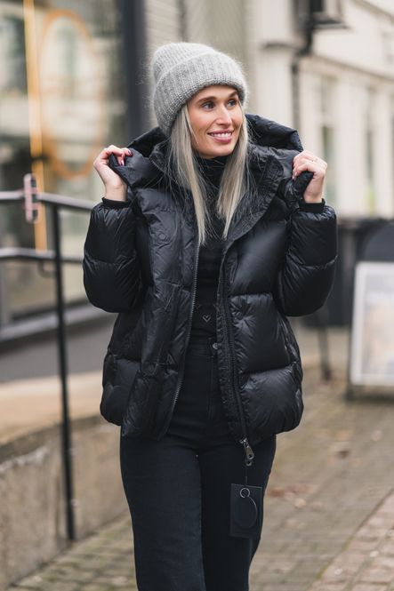 Hovedbilde Lucie Boxy Black 