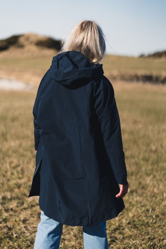 Aalesund Poncho Dark Navy