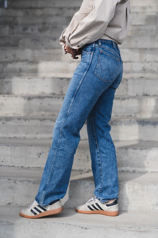 Low Rise Cowboy Jean Lasso Lagoon 