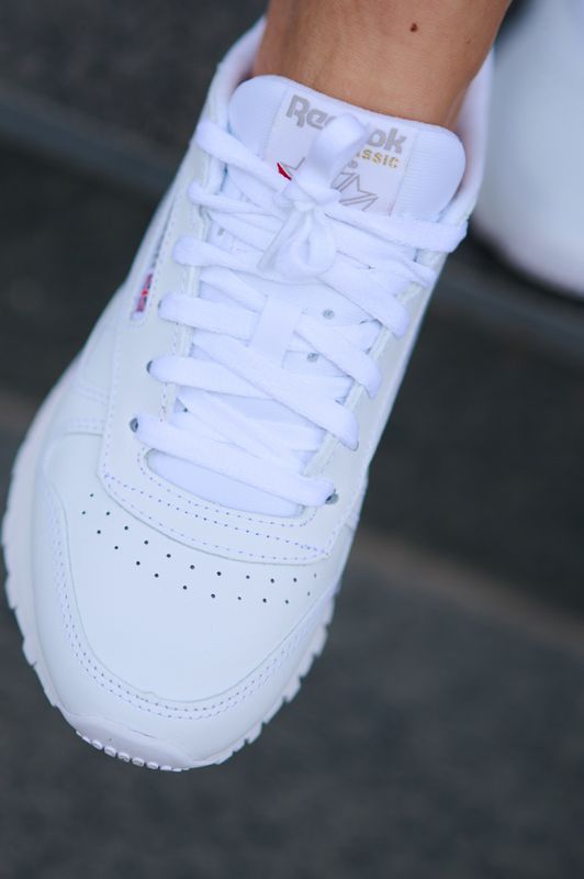 Classic Leather White/Grey 