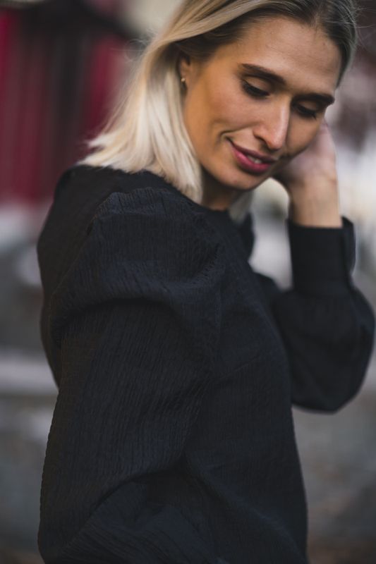 Jasmin LS Blouse Black 