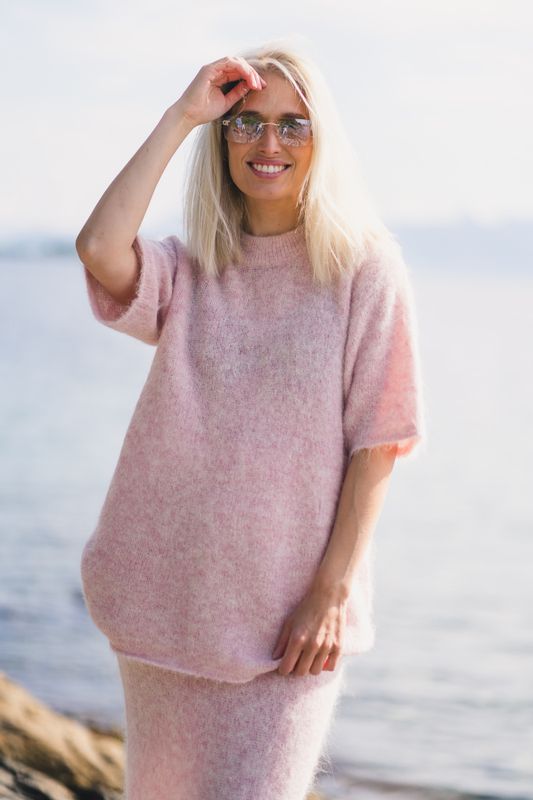 Fluffy Knit Tee Pink