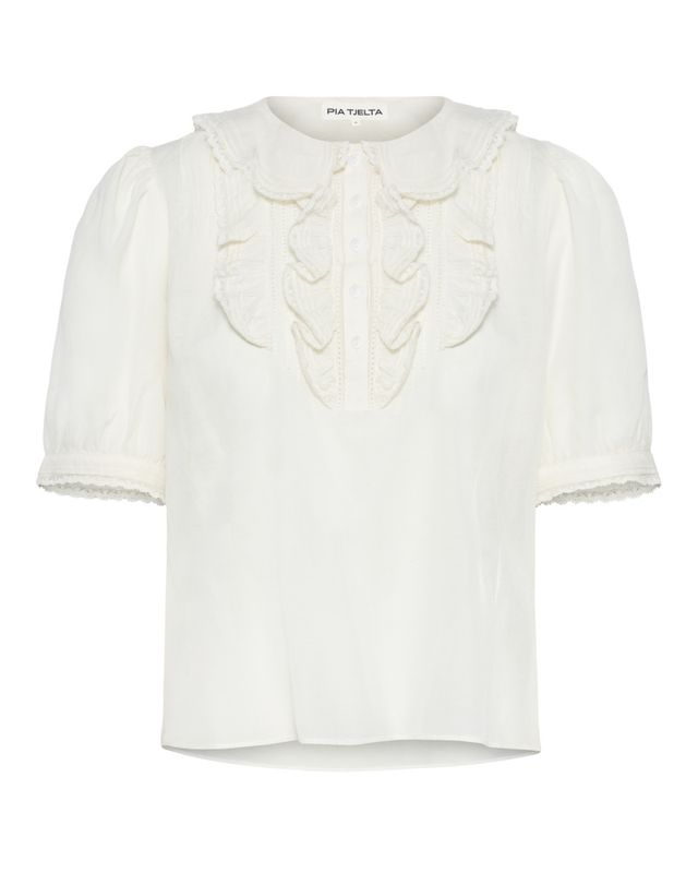 Bergljot White 