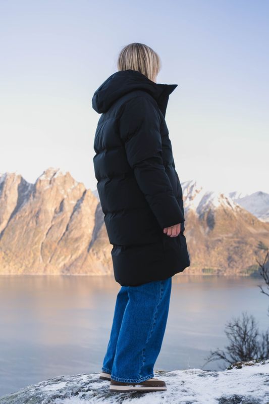 Loen Down Jacket New Black 