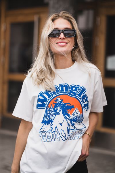 Hovedbilde Girlfriend Tee Worn White 