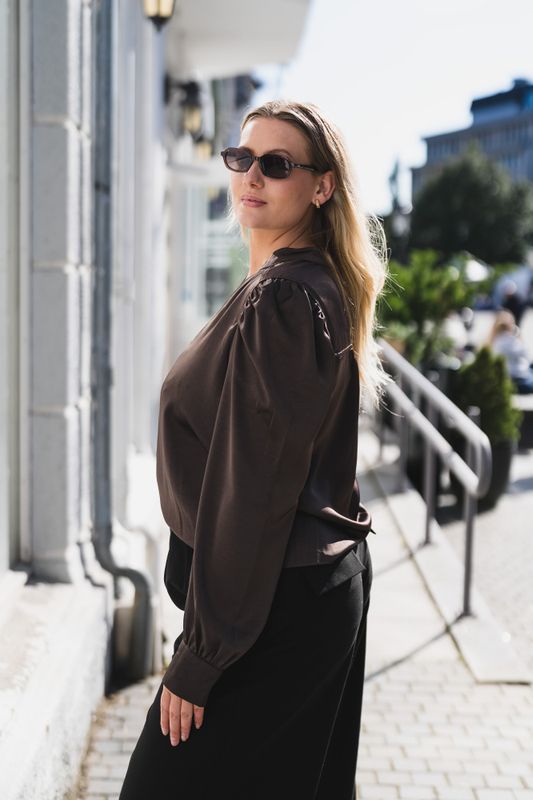 Rosslyn Heavy Sateen Blouse Dark Brown 