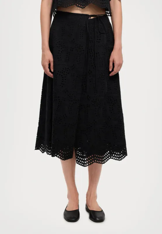 Gabriela Lace Skirt Black 