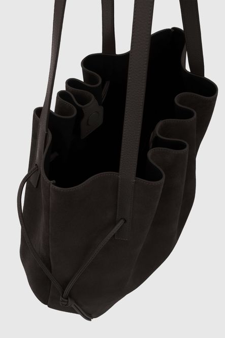 Hovedbilde Scallop Tote Suede Ganache 