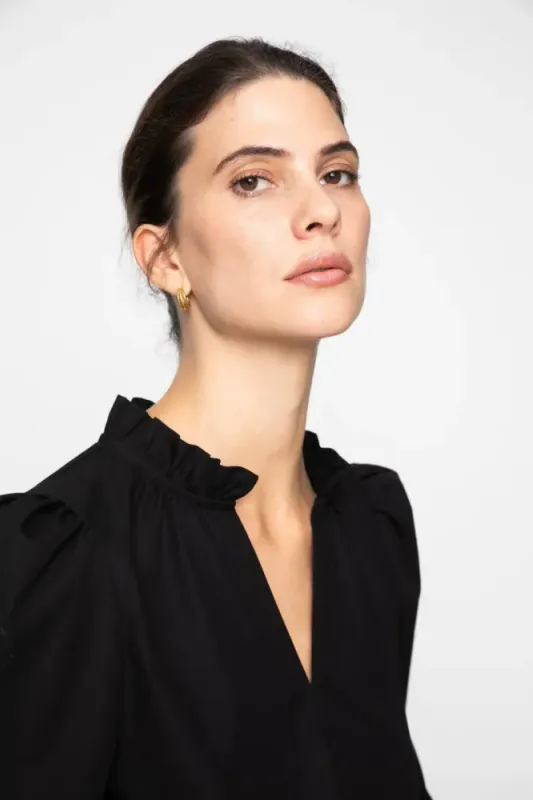 Infinity Blouse Black 