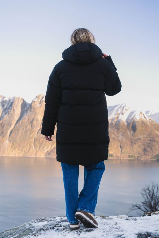 Loen Down Jacket New Black 