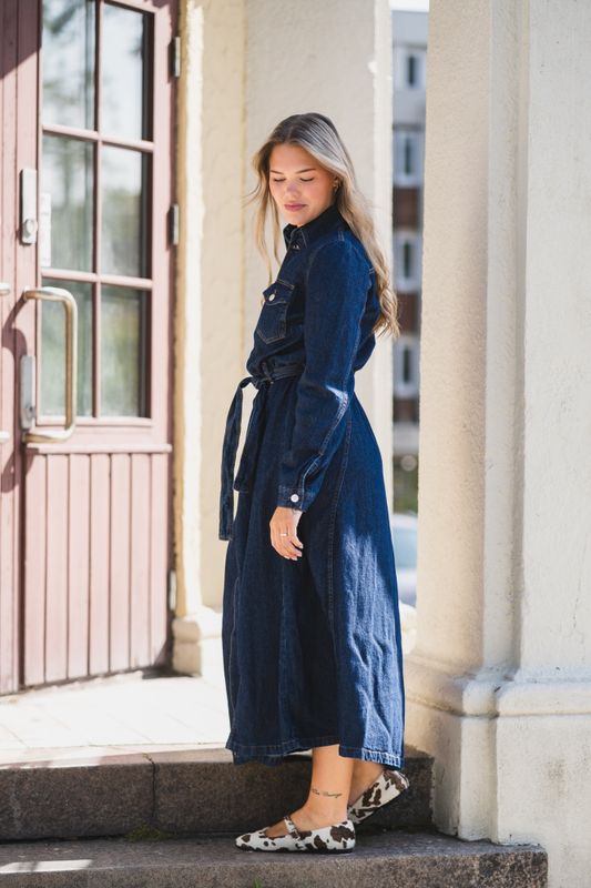Elisa Belted Midi Dress Rinse