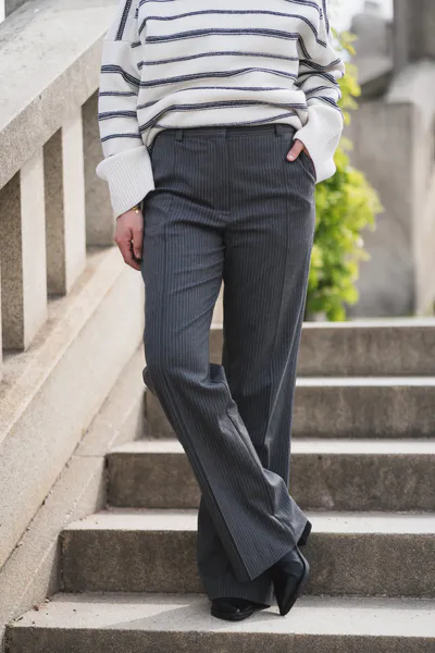 Hovedbilde Salot Trousers 15496 Dark Gull Gray Pinstripe 