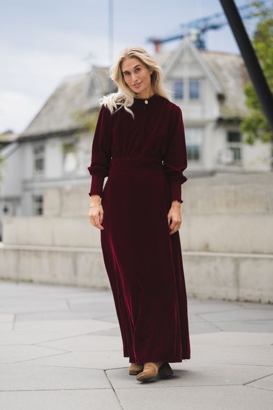 Greta Velvet Long Dress Ruby 