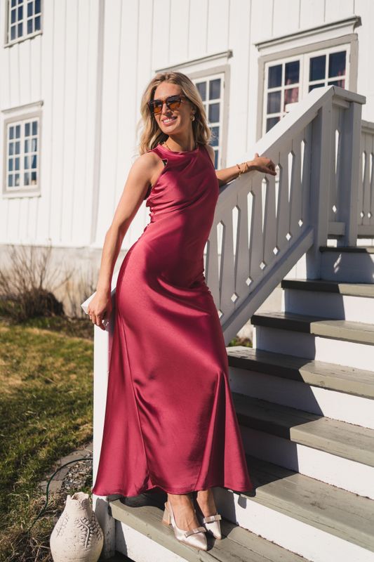 Celinie Heavy Sateen Dress Cherry Pink 