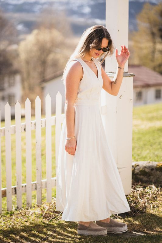 Daria SL V Dress Sand Melange 