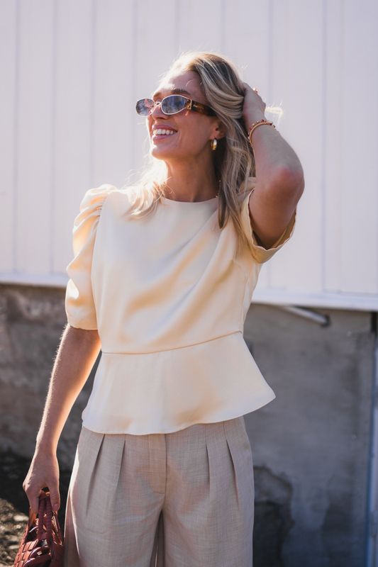 Benua Heavy Sateen Blouse Light Yellow 