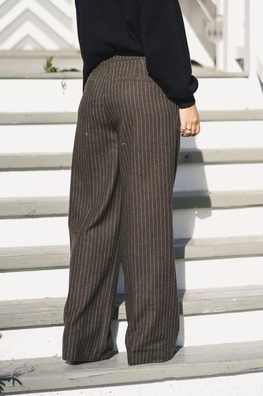 Moon Stripe 24 Trousers Brown 