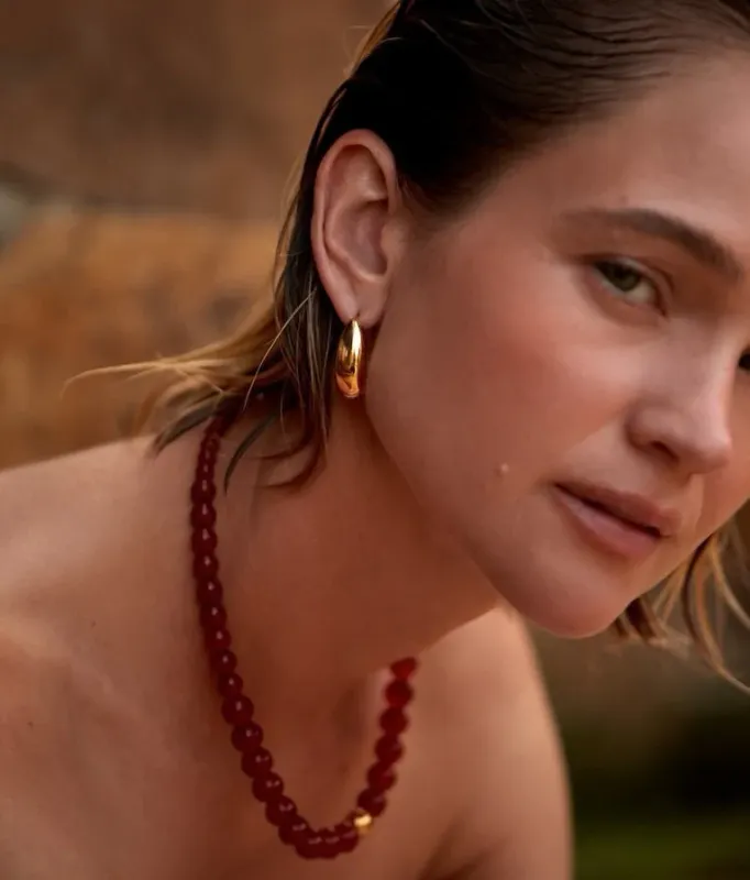 Float Necklace Red Jade 