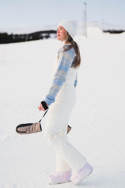 W Tryvann Bib Trousers Ecru 