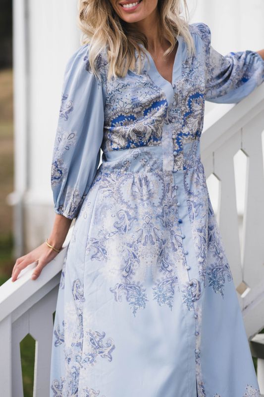 Stellar Artist Paisley Dress Light Blue 