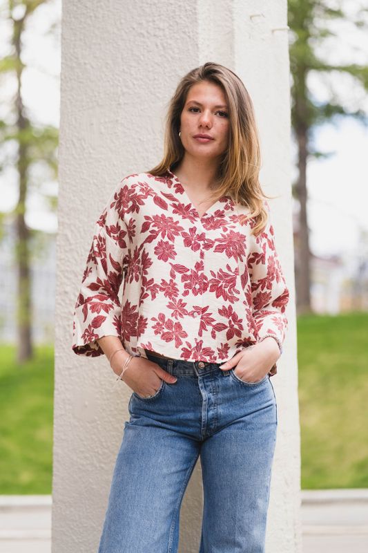 Vildana 3/4 Shirt Rhubarb Flower