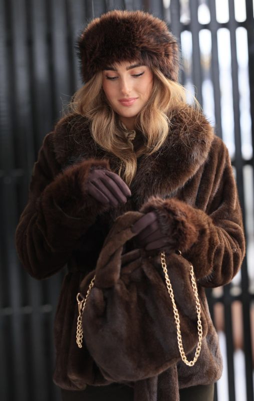 Luxe Fur Gloves Cocoa