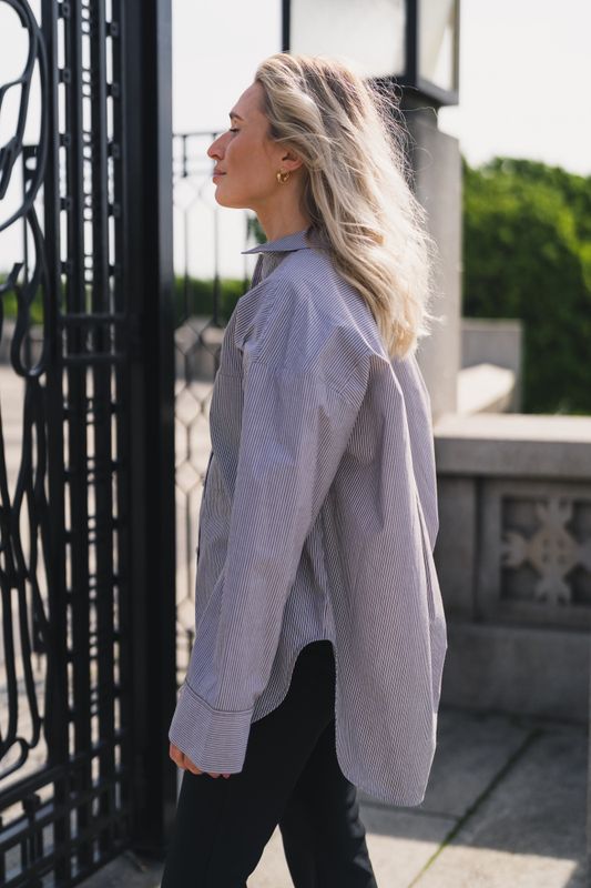 Derris Shirt Thin Brown Stripe 