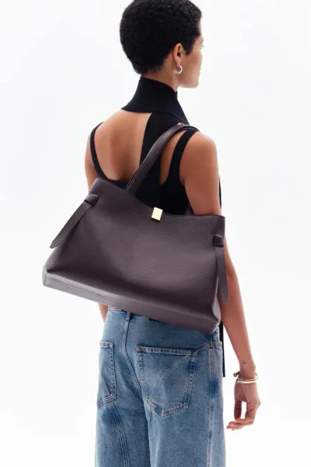 Hovedbilde Gyoza Tote Pebble Grain Leather Espresso 