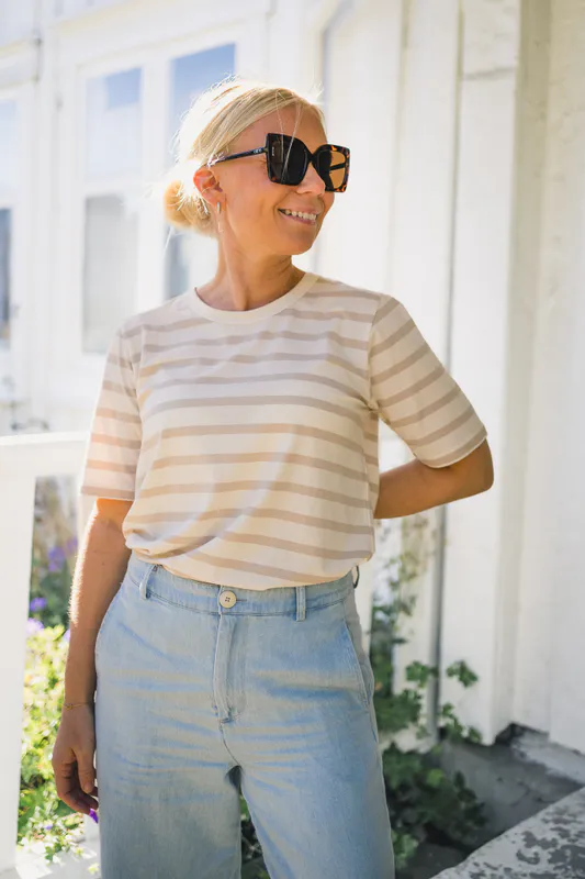 Ratani T-Shirt French Oak And White Stripe 