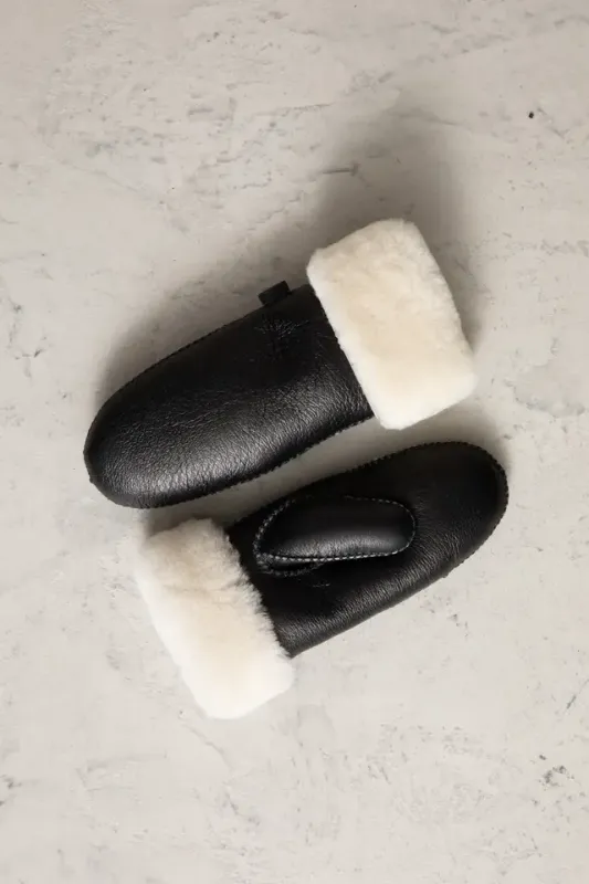 Nia Mittens Black  