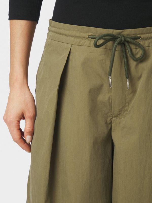 Bernie Pants Army 