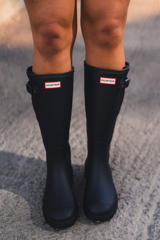 Downpour Adjustable Boot Black 