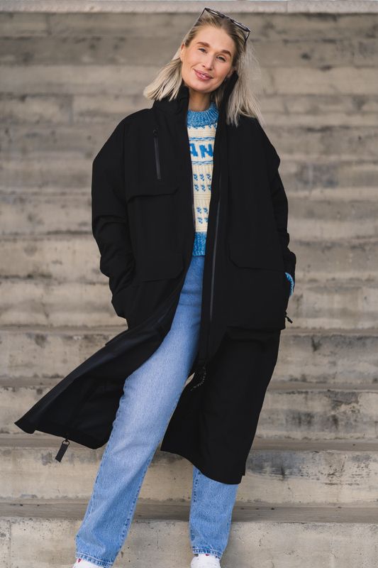 Klipra Coat Black 