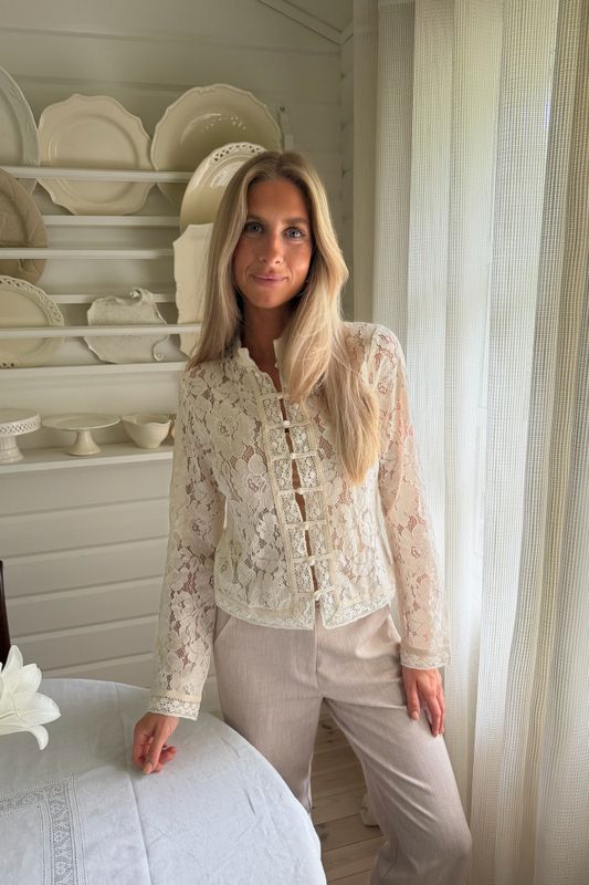 Liljaic Shirt Off White Lace