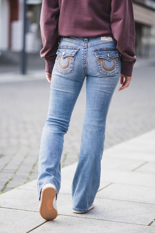 Rainbow Becca Big T Flap Medium Wash 