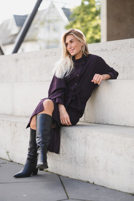Trinny Stripe Batwing Dress Plum 