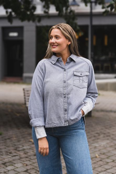 Hovedbilde Kylie Grey Shirt Grey 