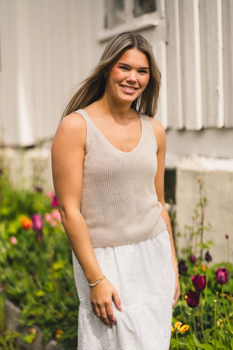 Rebecca Top French Oak 