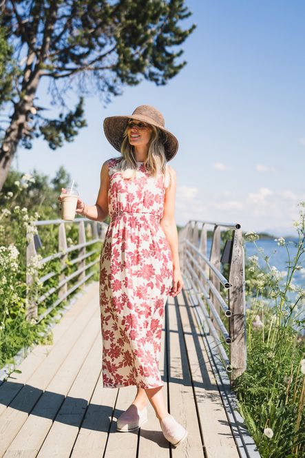 Hovedbilde Vildana SL Dress Rhubarb Flower