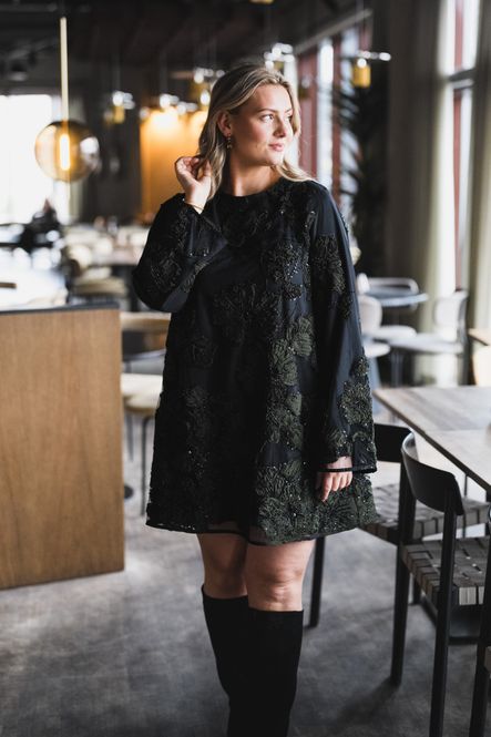 Hovedbilde Flouing LS Dress Black 