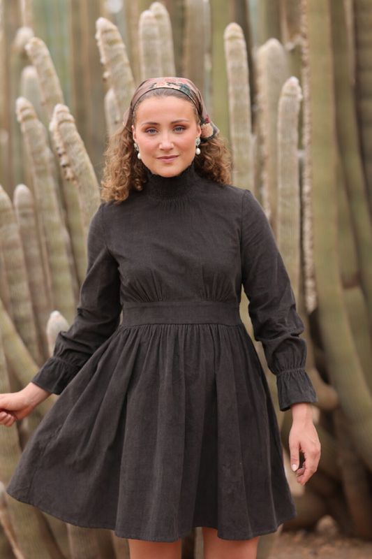 Embrace Dress Chocolate 